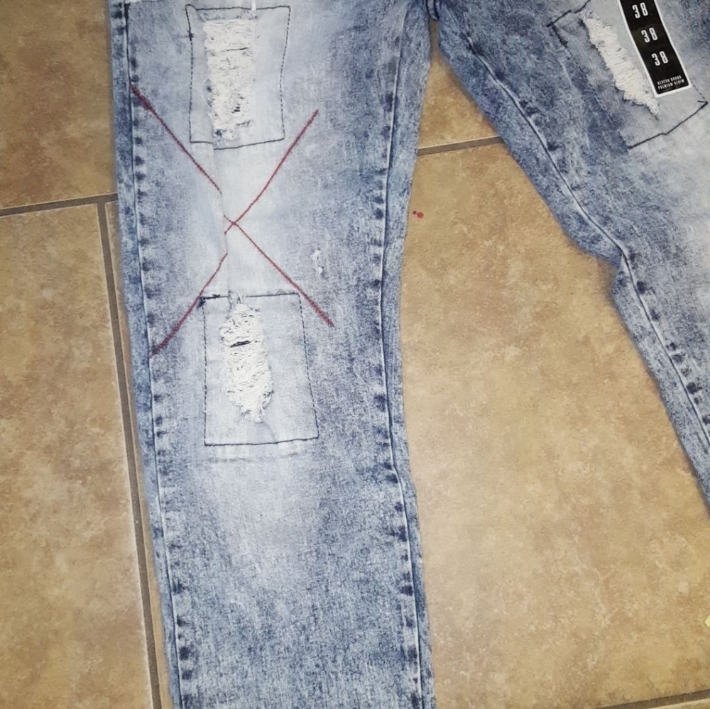 🚫SOLD!!!🚫Watch For Snakes Denim Jeans 38w - Picture 3 of 8